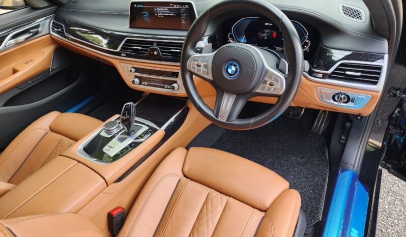 February 2022 BMW 740Le Original M Sport (A) G12 New Facelift LCi 3.0 Liter Petrol Twin Power Turbo, PHEV xDrive Super High Spec ,CKD Local Brand New By BMW MALAYSIA ! 1 Owner! Must Buy! full