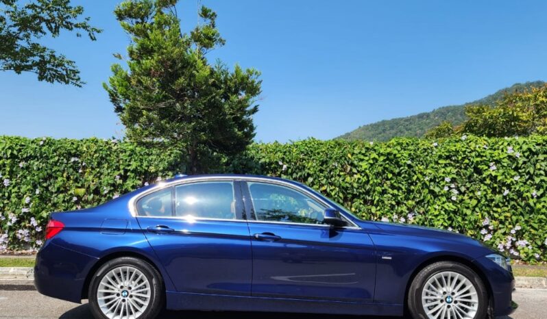 * CAR KING ! Very low mileage 51k Km! Almost like New!February 2018 BMW 318i (A) F30 LCi, New Facelift, Luxury CKD Local Brand New by BMW Malaysia. full