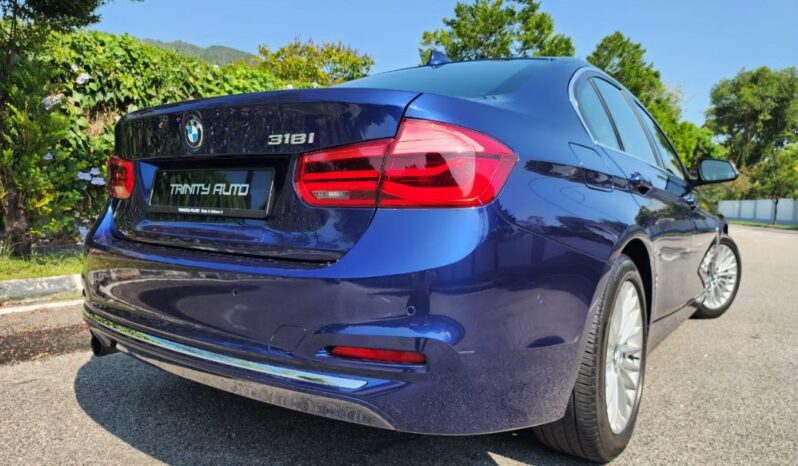 * CAR KING ! Very low mileage 51k Km! Almost like New!February 2018 BMW 318i (A) F30 LCi, New Facelift, Luxury CKD Local Brand New by BMW Malaysia. full