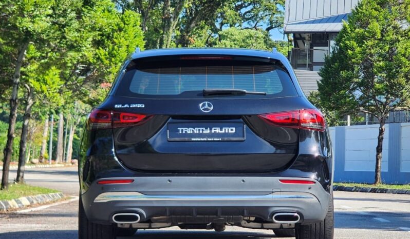 October 2023 MERCEDES-BENZ GLA250 4MATIC (A) H247, 8DCT Original AMG High Spec! Latest Current Model, CKD Local Brand New by MERCEDES-BENZ MALAYSIA! 1 Owner! Must Buy! full