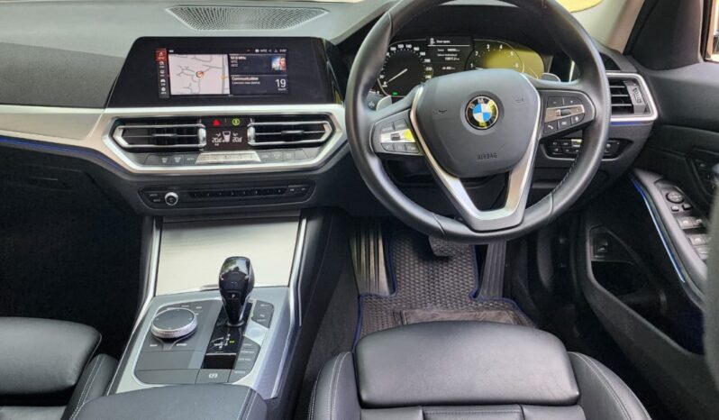 * BMW Warranty until January 2026 (5 years unlimited mileage & Free service up to 100k km / until January 2026  January 2021 BMW 320i (A) G20 Latest Model Sport, Petrol Turbo, DA ( Driving Assistant) High Spec! CKD Local Brand new by BMW MALAYSIA! 1 Owner! Almost like New ! Must Buy! full