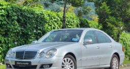 September 2008 MERCEDES-BENZ E200 K (A) W211 Elegance. New Facelift Full spec, CKD Local Brand New by MERCEDES-BENZ MALAYSIA. Very Careful Owner!