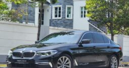 Registered in May 2020 BMW 520i (A) G30 Luxury line Current Model, Petrol, Twin Power Turbo, CKD Local Brand New by BMW MALAYSIA! 1Owner! Must Buy!