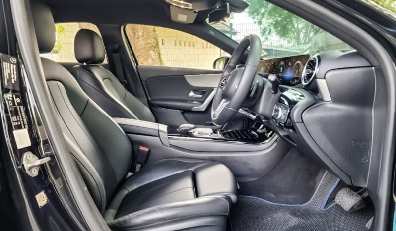Registered in 2022 MERCEDES-BENZ A200 Sedan Progressive Line (A) V177 Turbo 7 G-DCT, High Spec ! CKD Local Brand By MERCEDES-BENZ MALAYSIA 1 owner! Must Buy! full