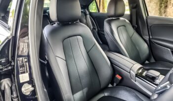 Registered in 2022 MERCEDES-BENZ A200 Sedan Progressive Line (A) V177 Turbo 7 G-DCT, High Spec ! CKD Local Brand By MERCEDES-BENZ MALAYSIA 1 owner! Must Buy! full