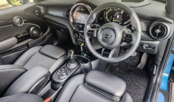December 2023 MINI COOPER SE 2 Door (A) F56 New facelift High Spec! CBU Local Imported Brand new by MINI /BMW MALAYSIA! 1 Owner Must Buy! full