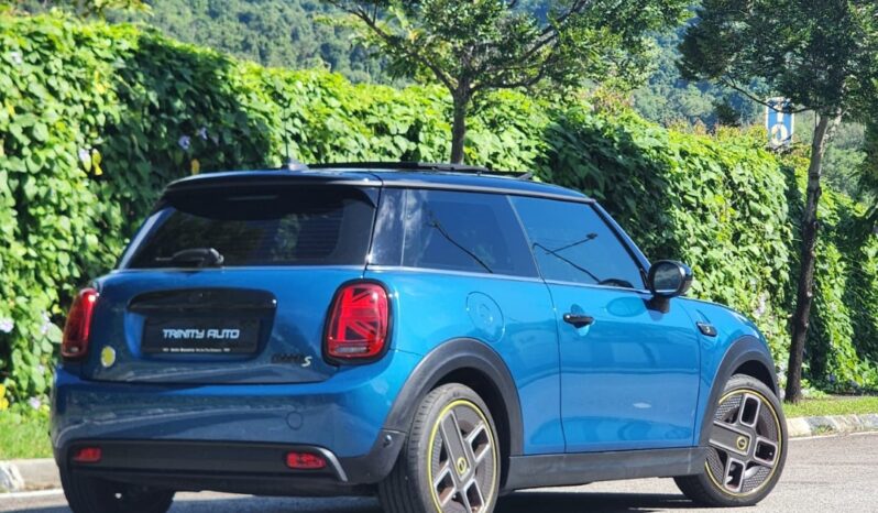 December 2023 MINI COOPER SE 2 Door (A) F56 New facelift High Spec! CBU Local Imported Brand new by MINI /BMW MALAYSIA! 1 Owner Must Buy! full