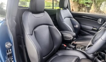 December 2023 MINI COOPER SE 2 Door (A) F56 New facelift High Spec! CBU Local Imported Brand new by MINI /BMW MALAYSIA! 1 Owner Must Buy! full