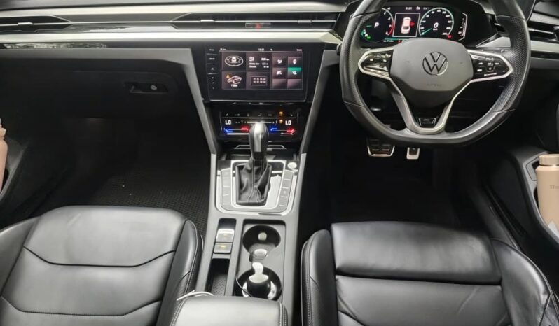 February 2022 VOLKSWAGEN ARTEON 2.0 TSi 4Motion R-LINE (A) High Spec! CKD Local Brand New by Volkswagen Cars Malaysia! 1 Owner! Must Buy! full