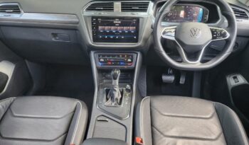 March 2023 VOLKSWAGEN TIGUAN 1.4 TSi (A) Allspace Elegance New Facelift CKD local brand New by VOLKSWAGEN MALAYSIA ! full
