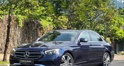 September 2021 MERCEDES-BENZ E200 (A) W213 New Facelift Avantgarde, 9G-tronic, High spec, CKD Local, Brand new By MERCEDES-BENZ MALAYSIA! 1 owner. Must Buy!