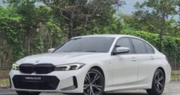 April 2023 BMW 320i (A) G20 LCi New Facelift Original M Sport Package High Spec version ,Twin Power Turbo Petrol, CKD Local Brand New by BMW MALAYSIA! 1 Very Careful Owner!