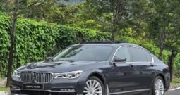Registered in 2017 BMW 730Li (A) G12 Petrol (NON Hybrid) Twin Turbo , LWB Long Wheel base, High spec! Local CBU Imported brand New From GERMANY By Local BMW MALAYSIA.! 1 Very Careful Professional Owner! Must Buy!